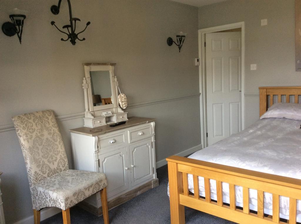 The Swan Motel, Gillingham Beccles Buitenkant foto