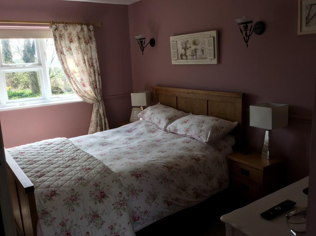 The Swan Motel, Gillingham Beccles Buitenkant foto